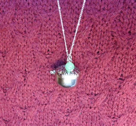 solid perfume necklace wholesale